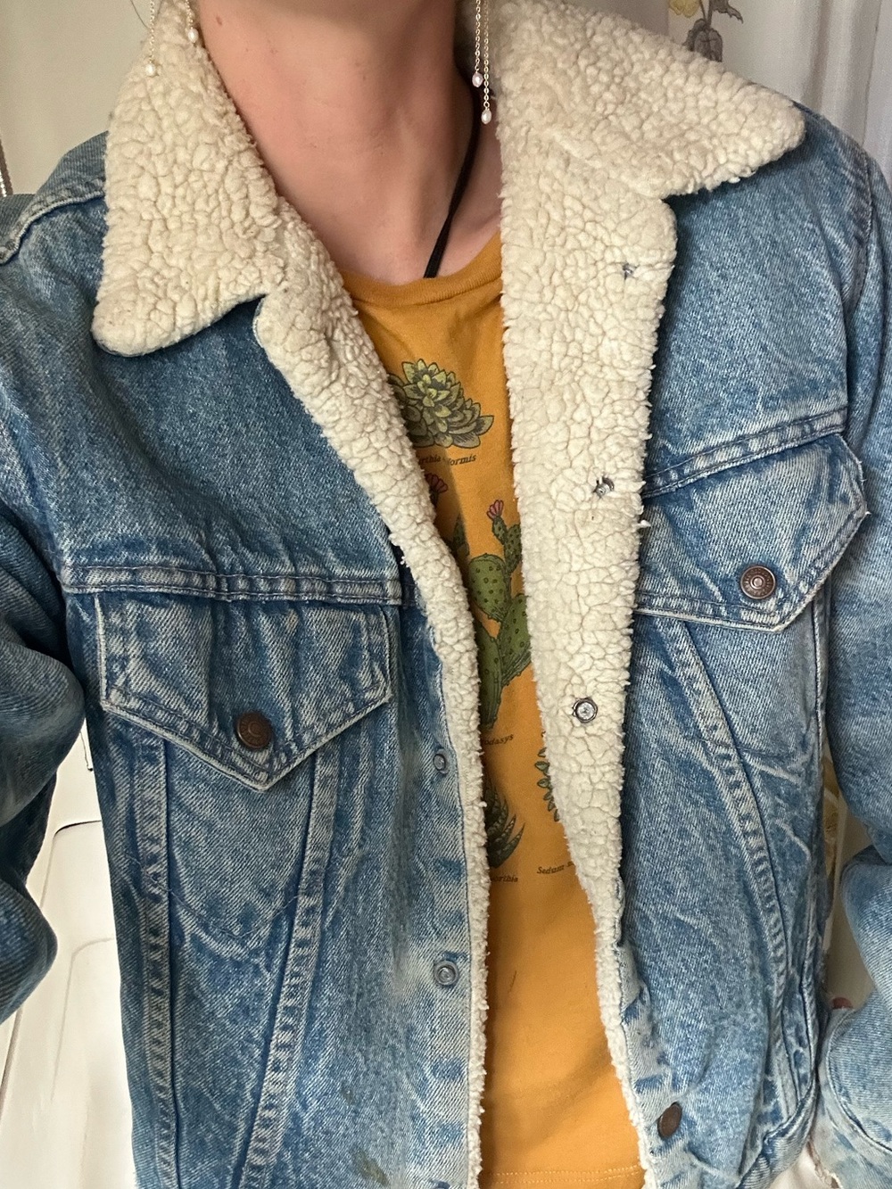 DISTRESSED Vintage Levi’s Denim Jacket - unisex medium